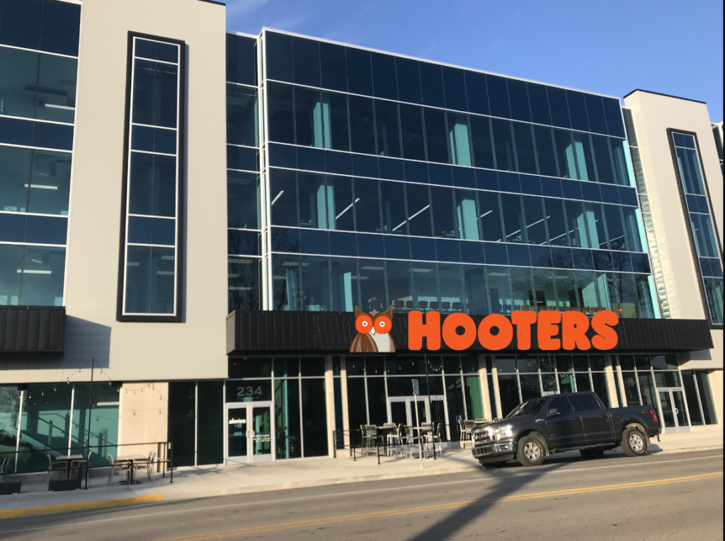 Zoning Chairman Mistakes ‘Hooters’ for Owl Sanctuary, Accidentally Approves Downtown Restaurant